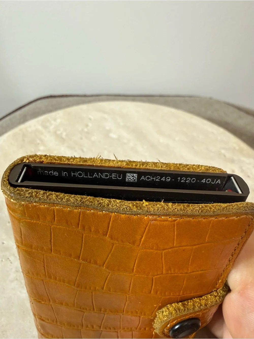 Secrid Mini Wallet Card Protector leather Wallet Safe Card Case 8-10 Card
